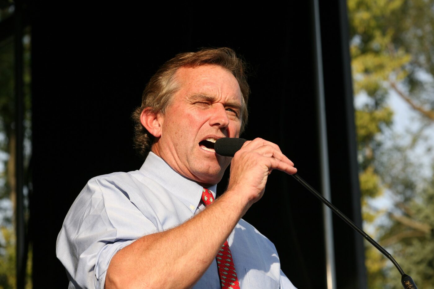 Dr. Scott Gottlieb Takes Aim at RFK Jr., Warns His Ideas Will 'Cost ...